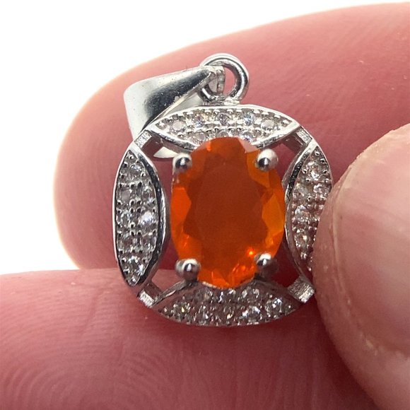 Fire Opal .89ct Platinum Finish Solid 925 Sterling Silver Pendant - Picture 1 of 7